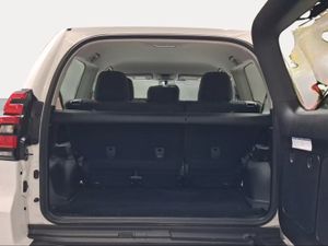 Toyota Land Cruiser 2.8 D-4D GX  - Foto 11