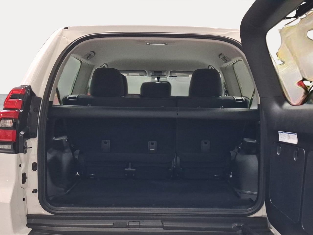 Toyota Land Cruiser 2.8 D-4D GX  - Foto 11