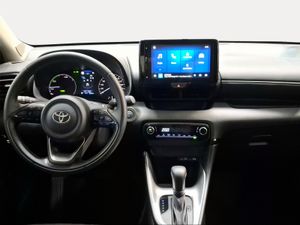 Toyota Yaris 1.5 120H Active Plus  - Foto 9
