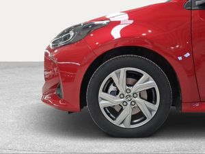 Toyota Yaris 1.5 120H Active Plus  - Foto 17
