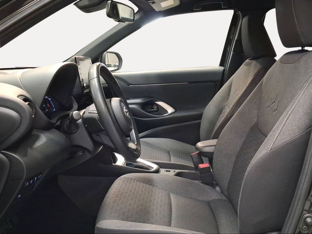 Toyota Yaris Cross 1.5 120H Active Tech Pack Confort  - Foto 13