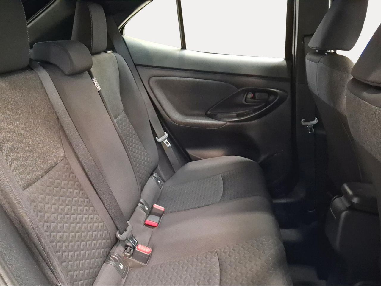 Toyota Yaris Cross 1.5 120H Active Tech Pack Confort  - Foto 8