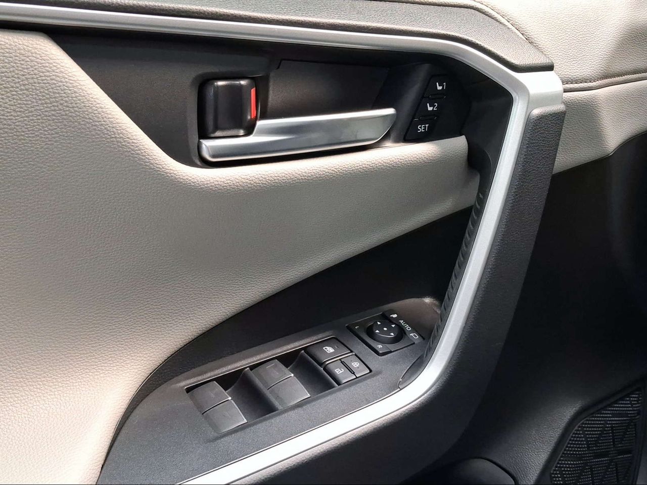 Toyota Rav4 220H e-CVT 4x4 Luxury  - Foto 24