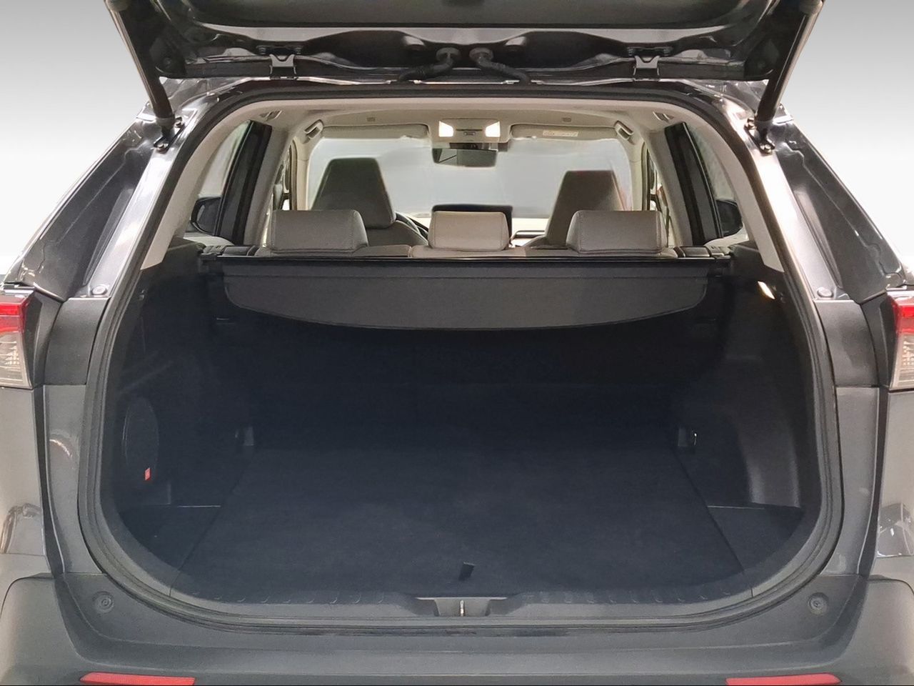 Toyota Rav4 220H e-CVT 4x4 Luxury  - Foto 11