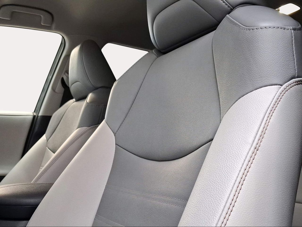 Toyota Rav4 220H e-CVT 4x4 Luxury  - Foto 22