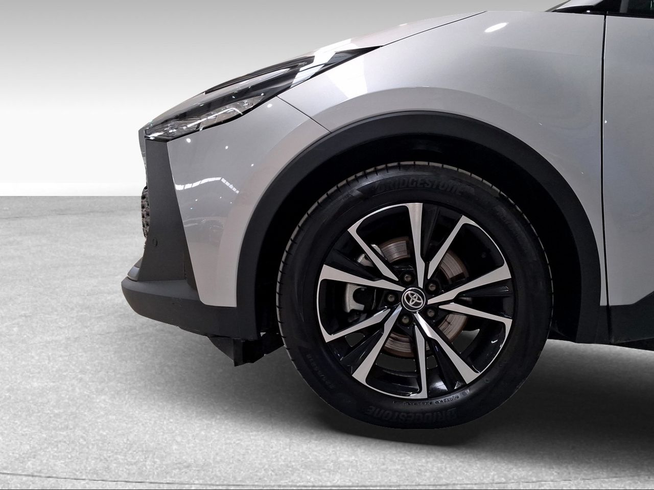 Toyota C-HR 2.0 220PH Advance  - Foto 17
