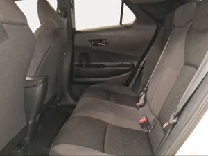 Toyota C-HR 2.0 220PH Advance  - Foto 13