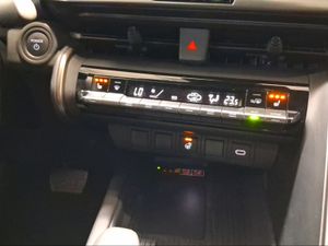 Toyota C-HR 2.0 220PH Advance  - Foto 22