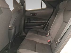 Toyota C-HR 2.0 220PH Advance  - Foto 12