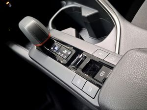 Toyota C-HR 2.0 220PH Advance  - Foto 22