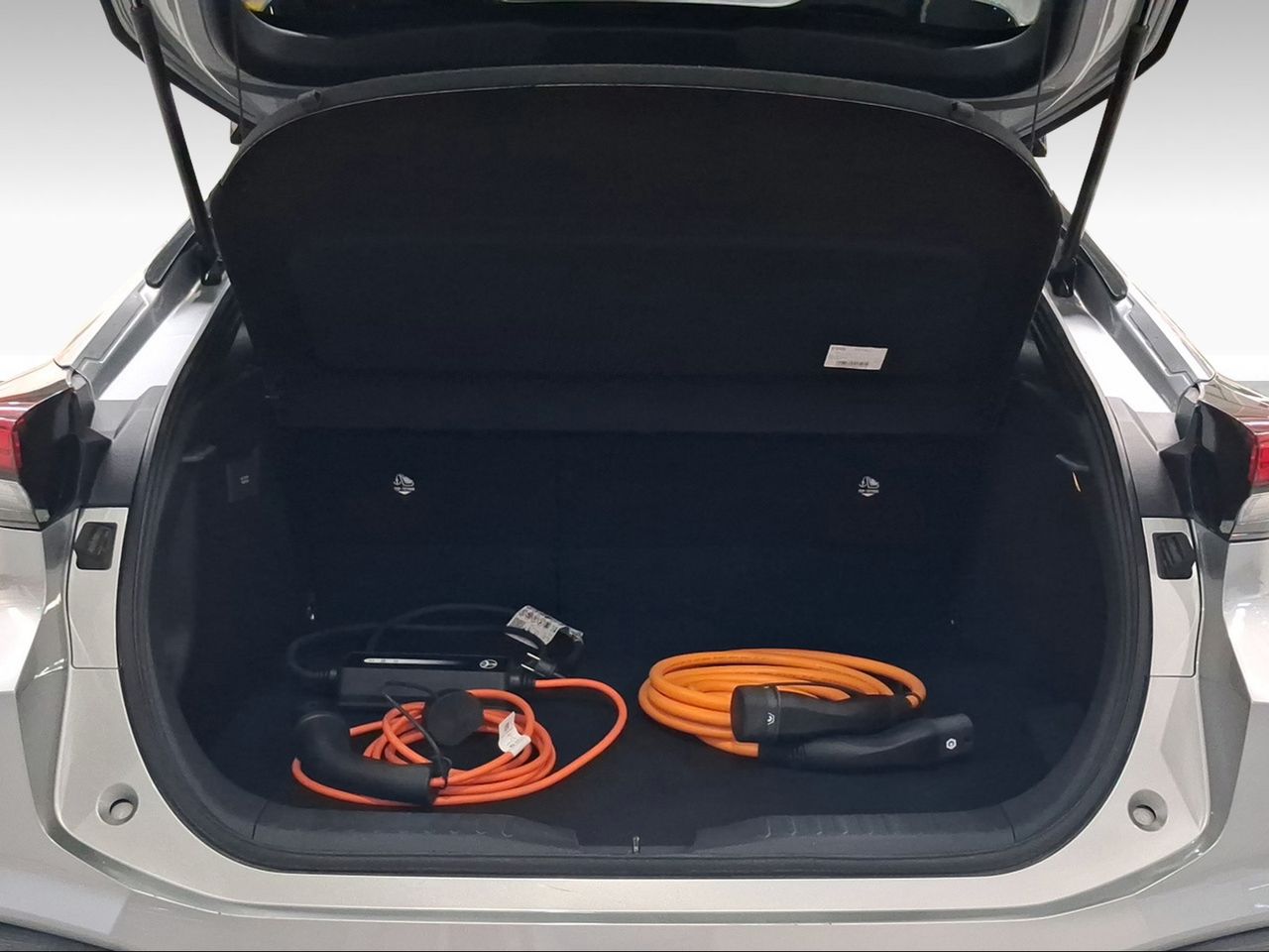 Toyota C-HR 2.0 220PH Advance  - Foto 11