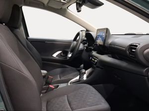 Toyota Yaris 1.5 120H Active Plus  - Foto 7