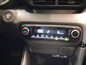Toyota Yaris 1.5 120H Active Plus  - Foto 23