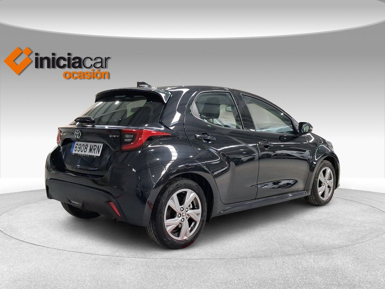 Toyota Yaris 1.5 120H Active Plus  - Foto 19