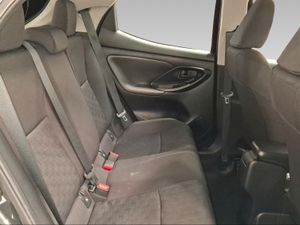Toyota Yaris 1.5 120H Active Plus  - Foto 8