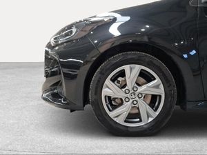 Toyota Yaris 1.5 120H Active Plus  - Foto 17