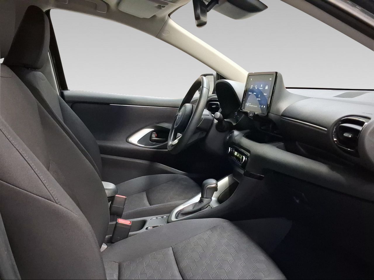 Toyota Yaris 1.5 120H Active Plus  - Foto 7