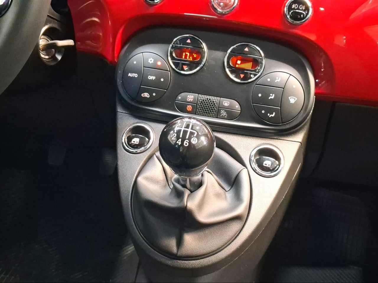 Fiat 500 Dolcevita 1.0 Hybrid 51KW (70 CV)  - Foto 22