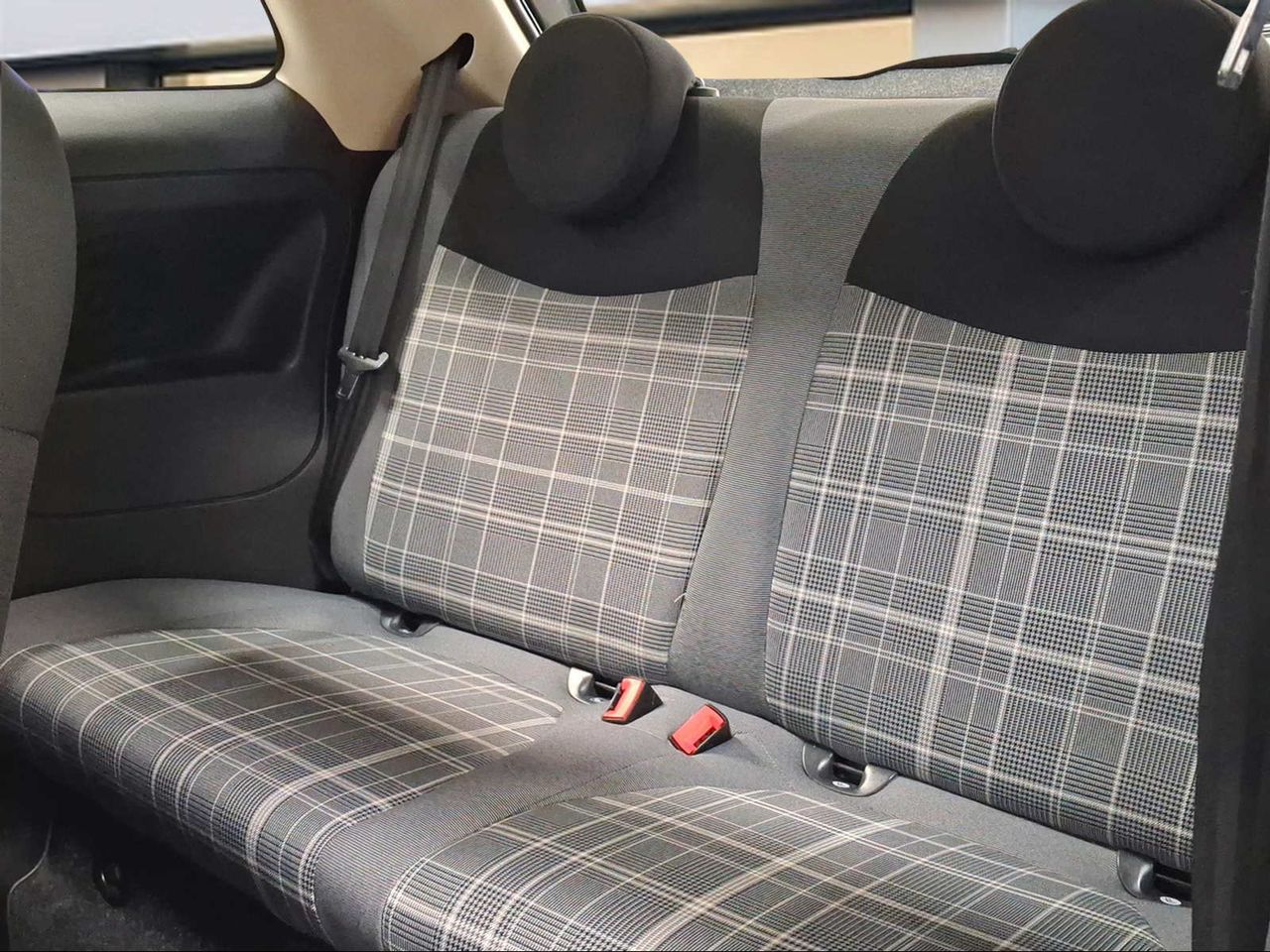 Fiat 500 Lounge 1.2 8v 51KW (69 CV)  - Foto 11