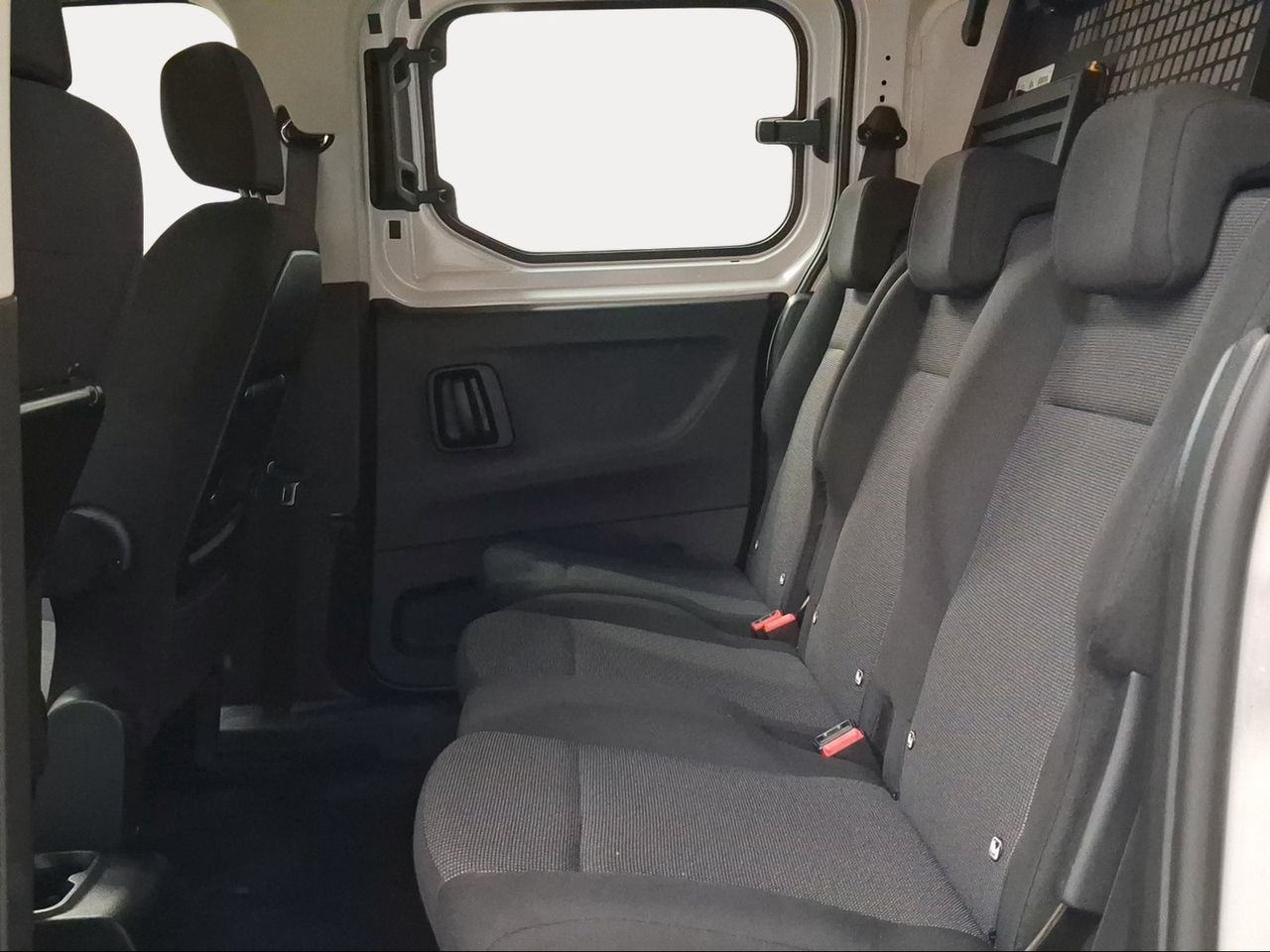 Toyota Proace City Combi Electric GX N1 L2 50 kwh  - Foto 12