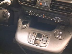 Toyota Proace City Combi Electric GX N1 L2 50 kwh  - Foto 24