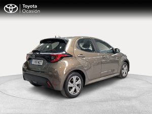 Toyota Yaris 1.5 120H Active Plus  - Foto 19