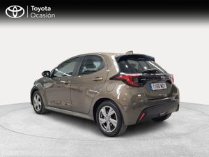 Toyota Yaris 1.5 120H Active Plus  - Foto 3