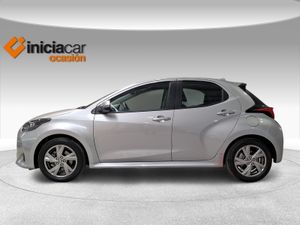 Toyota Yaris 1.5 120H Active Plus  - Foto 4