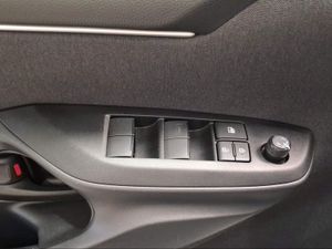 Toyota Yaris 1.5 120H Active Plus  - Foto 22