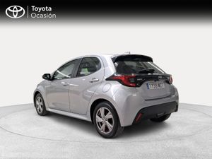 Toyota Yaris 1.5 120H Active Plus  - Foto 3