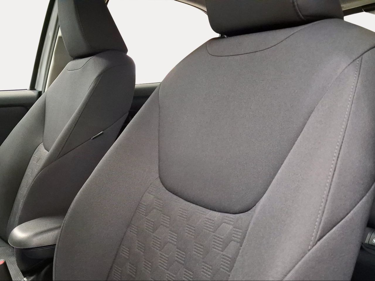 Toyota Yaris 1.5 120H Active Plus  - Foto 23