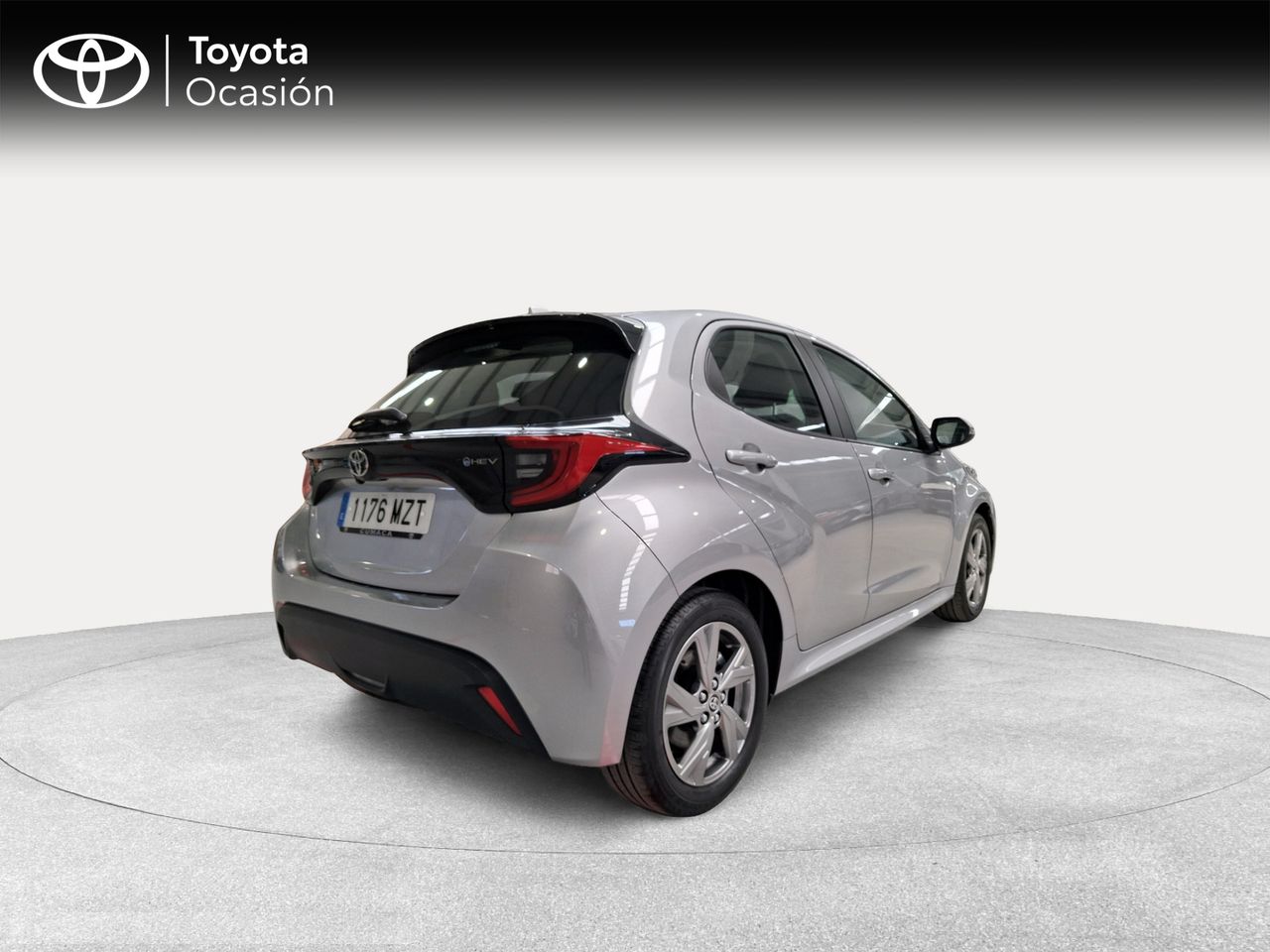 Toyota Yaris 1.5 120H Active Plus  - Foto 19