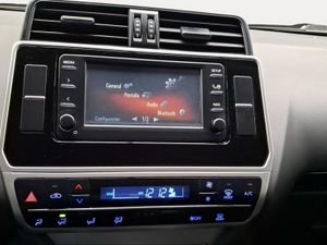 Toyota Land Cruiser 2.8 D-4D GX  - Foto 16