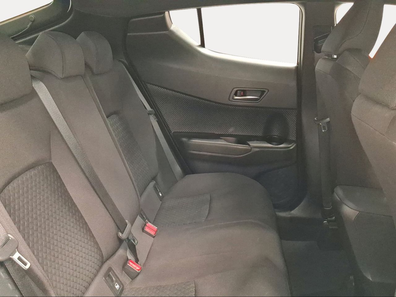 Toyota C-HR 1.8 125H Active  - Foto 8