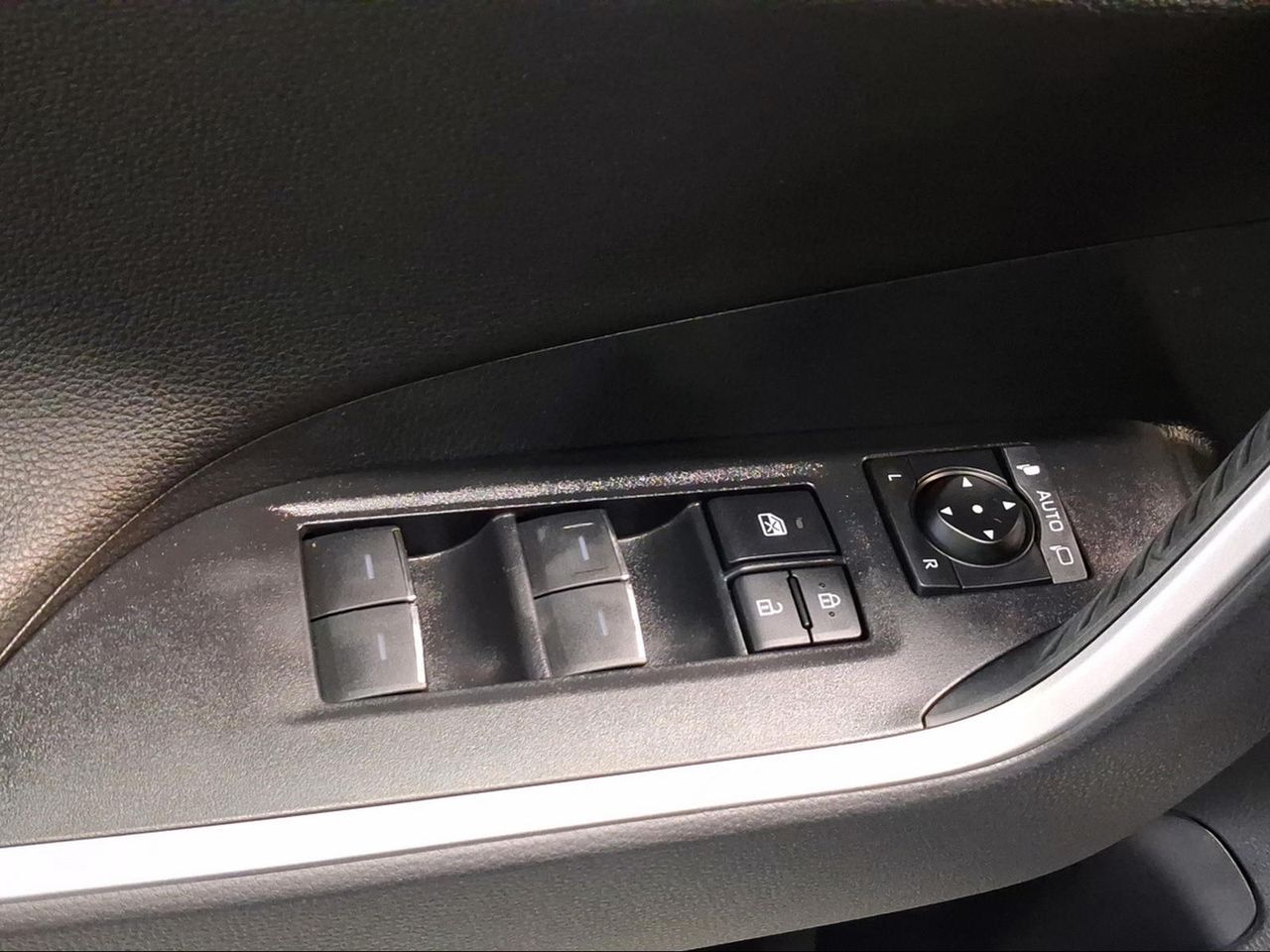Toyota Rav4 220H e-CVT 4x2 Style  - Foto 24