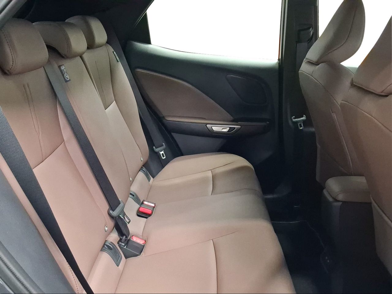 Lexus LBX 1.5 136cv HEV Elegant  - Foto 8