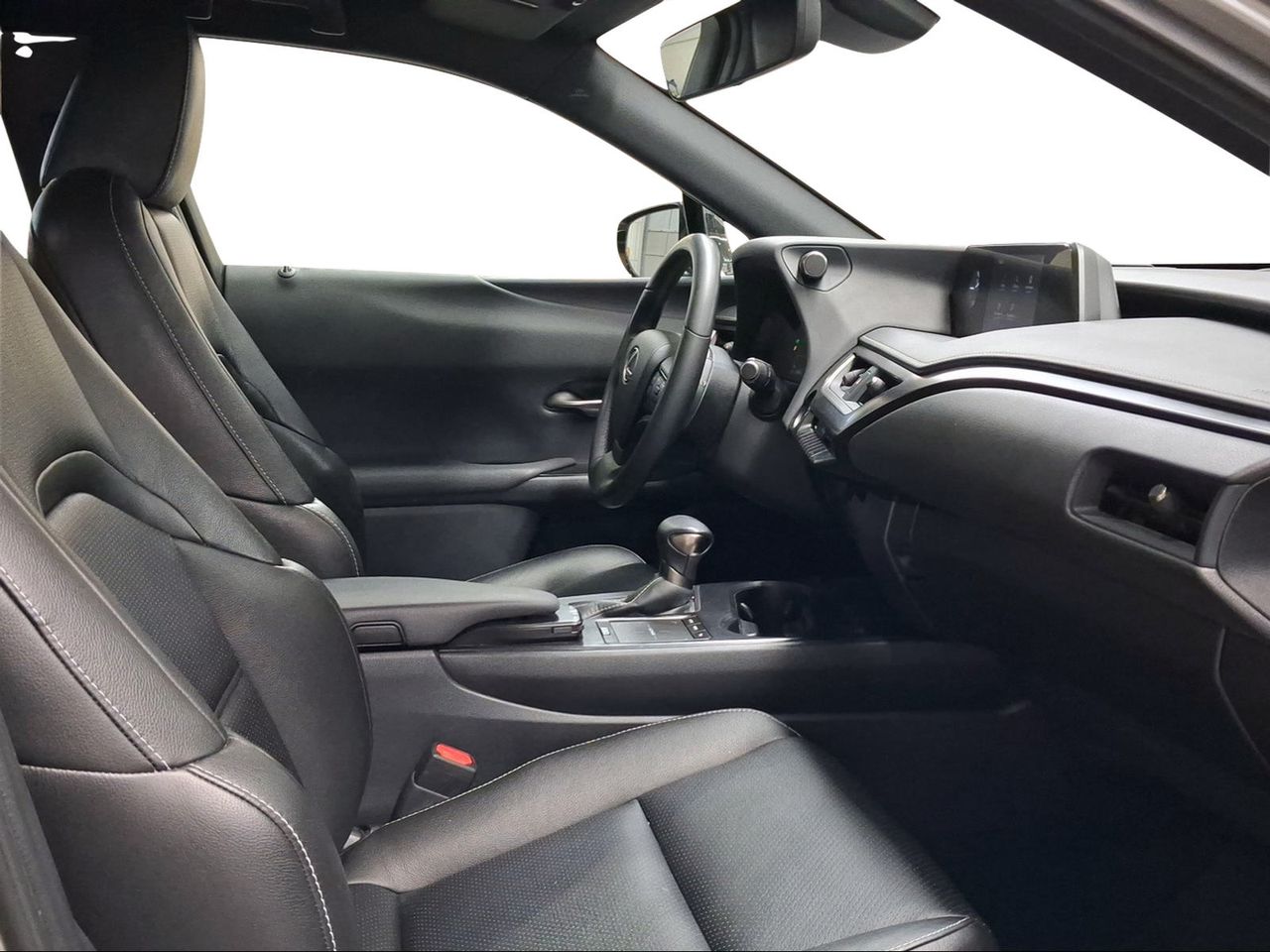 Lexus UX 2.0 250h Business  - Foto 7