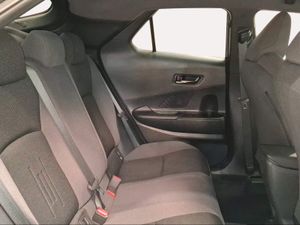 Toyota C-HR 2.0 220PH Advance  - Foto 9