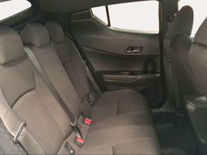 Toyota C-HR 1.8 125H Advance  - Foto 8