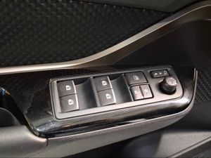 Toyota C-HR 1.8 125H Advance  - Foto 24