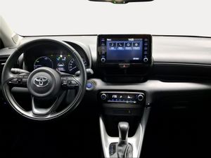 Toyota Yaris 1.5 120H Active Tech  - Foto 9