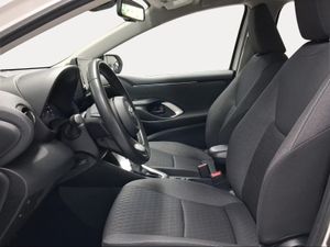 Toyota Yaris 1.5 120H Active Tech  - Foto 13