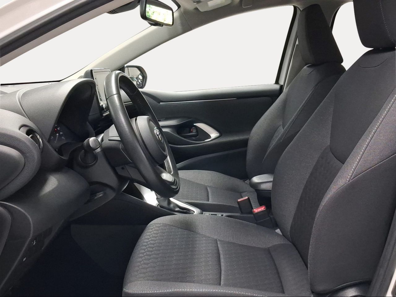 Toyota Yaris 1.5 120H Active Tech  - Foto 13