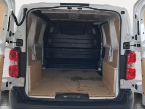 Toyota Proace Van L1 1PL GX Plus 1.5D 100CV 6TM  - Foto 11