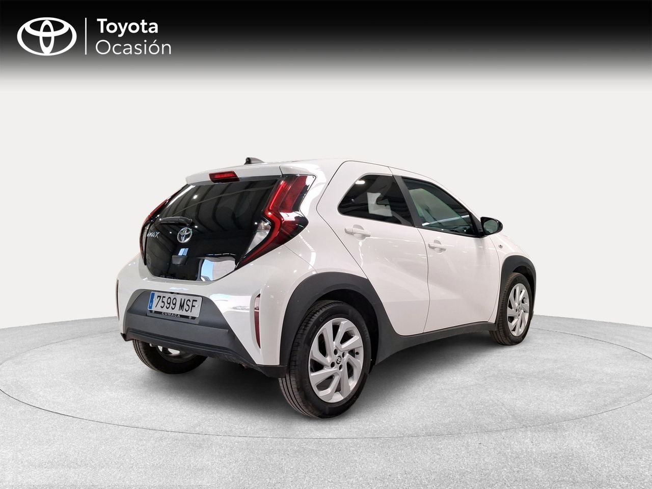 Toyota Aygo X Cross 1.0 VVT-I 72CV Play  - Foto 19
