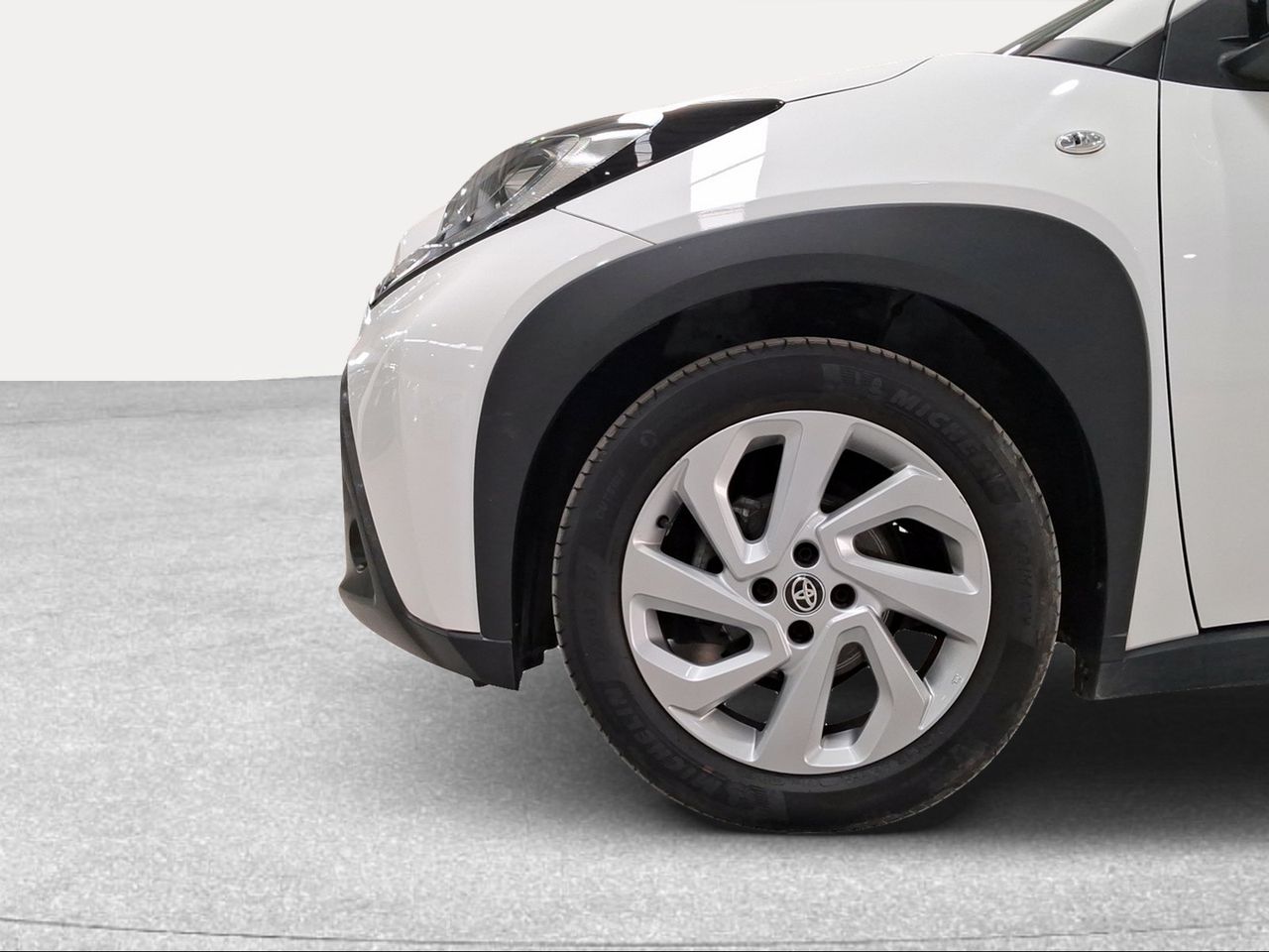 Toyota Aygo X Cross 1.0 VVT-I 72CV Play  - Foto 17