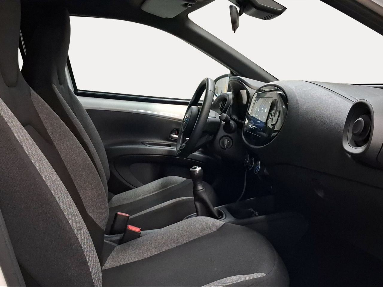 Toyota Aygo X Cross 1.0 VVT-I 72CV Play  - Foto 7