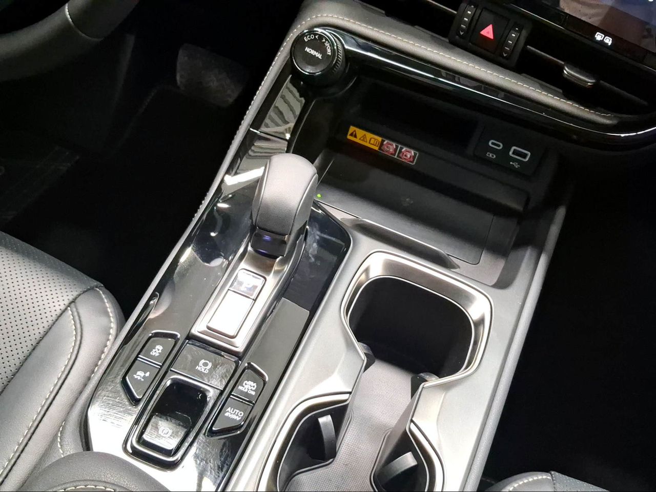 Lexus NX 450h+ Premium+ 4WD  - Foto 15