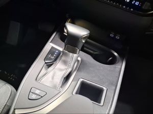 Lexus UX 2.0 250h Business City  - Foto 15