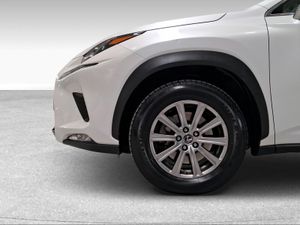 Lexus NX 2.5 300h Business Navigation 2WD  - Foto 11